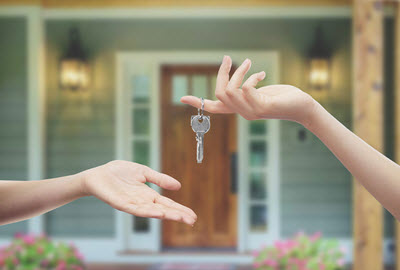 how to buy and sell a home at the same time