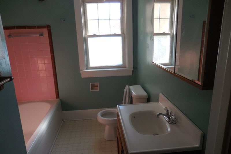 bathroom without staging