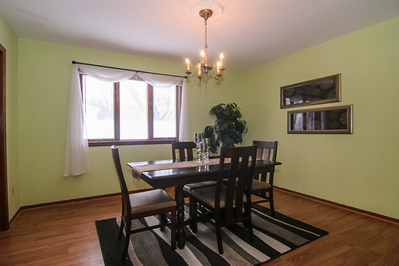 vacant dining room professionally staged