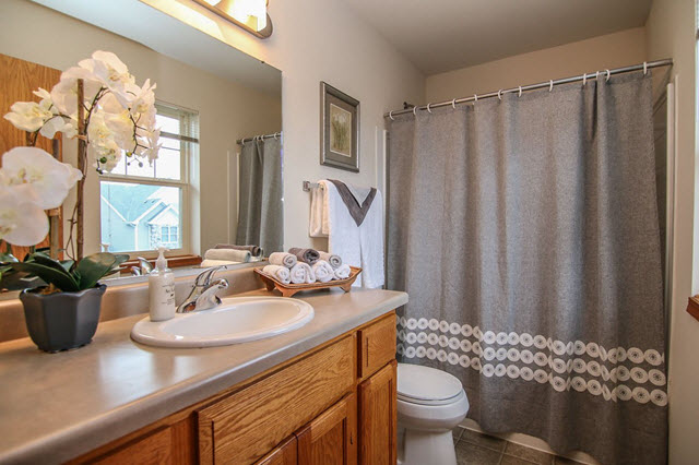 Bathroom with Professional Home Staging
