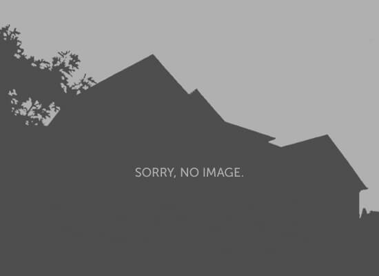 Photo of Listing #402235