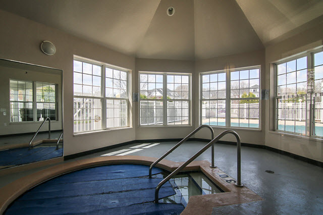 Indoor Pool - Richmond Hill Condos